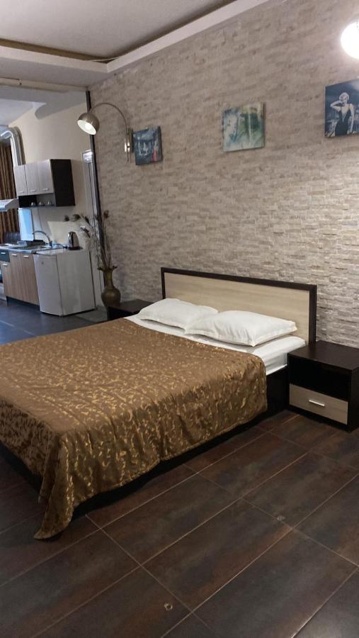 Danita Apartments & Diva Restaurant Bbq&Pool Bar Varna Bagian luar foto