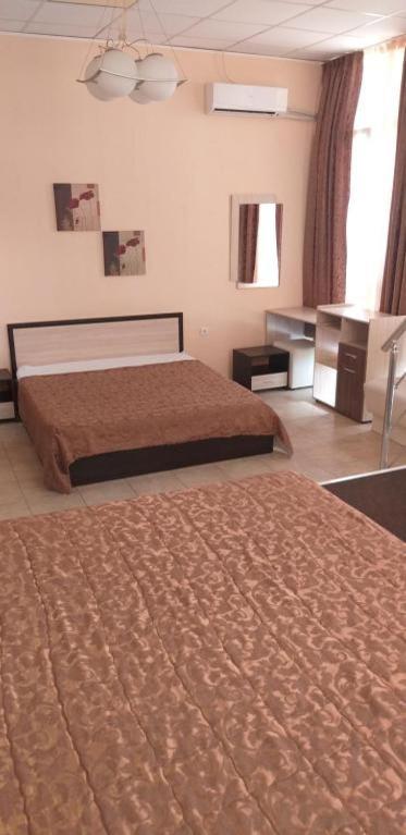 Danita Apartments & Diva Restaurant Bbq&Pool Bar Varna Bagian luar foto