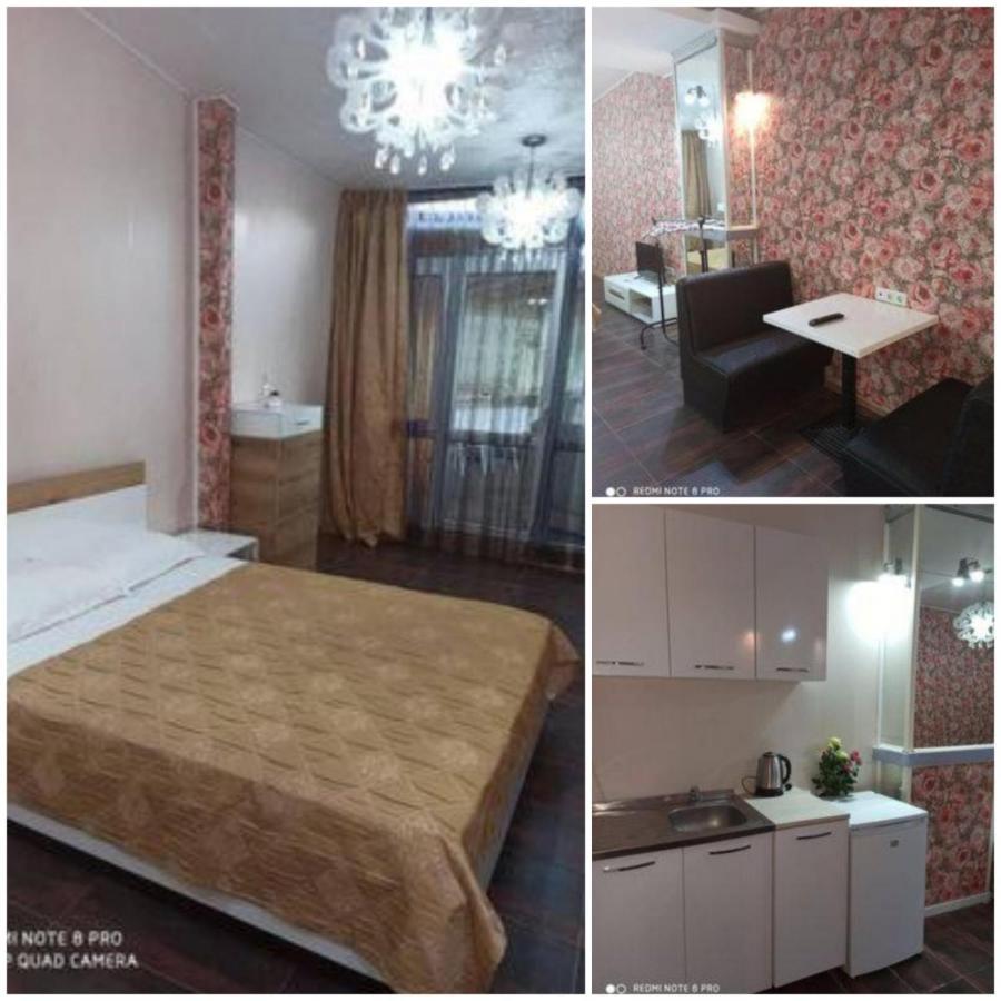 Danita Apartments & Diva Restaurant Bbq&Pool Bar Varna Bagian luar foto